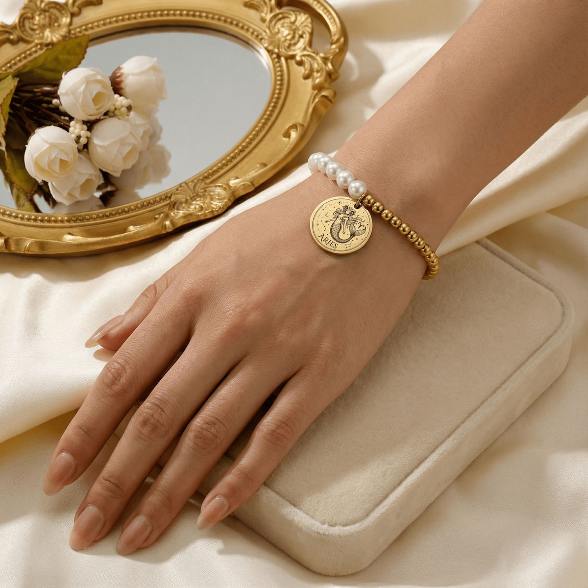 Pearl & Gold Coin Bracelet: Mermaid Zodiac